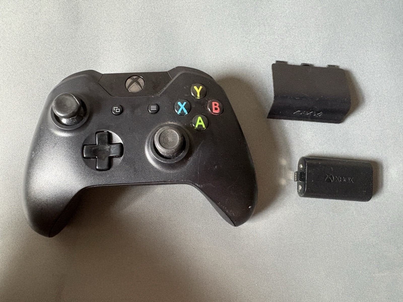 Xbox One Controller Model 1537 FOR PARTS