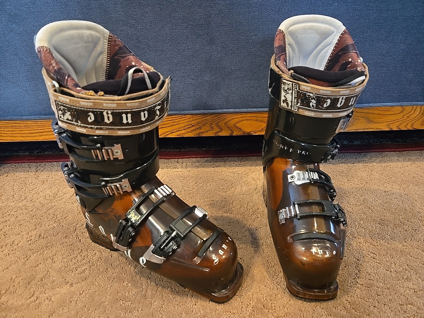 LANGE Banshee Pro Mens 9 Ski Boots, 317 mm, High Quality FR, FreeRide, Downhill