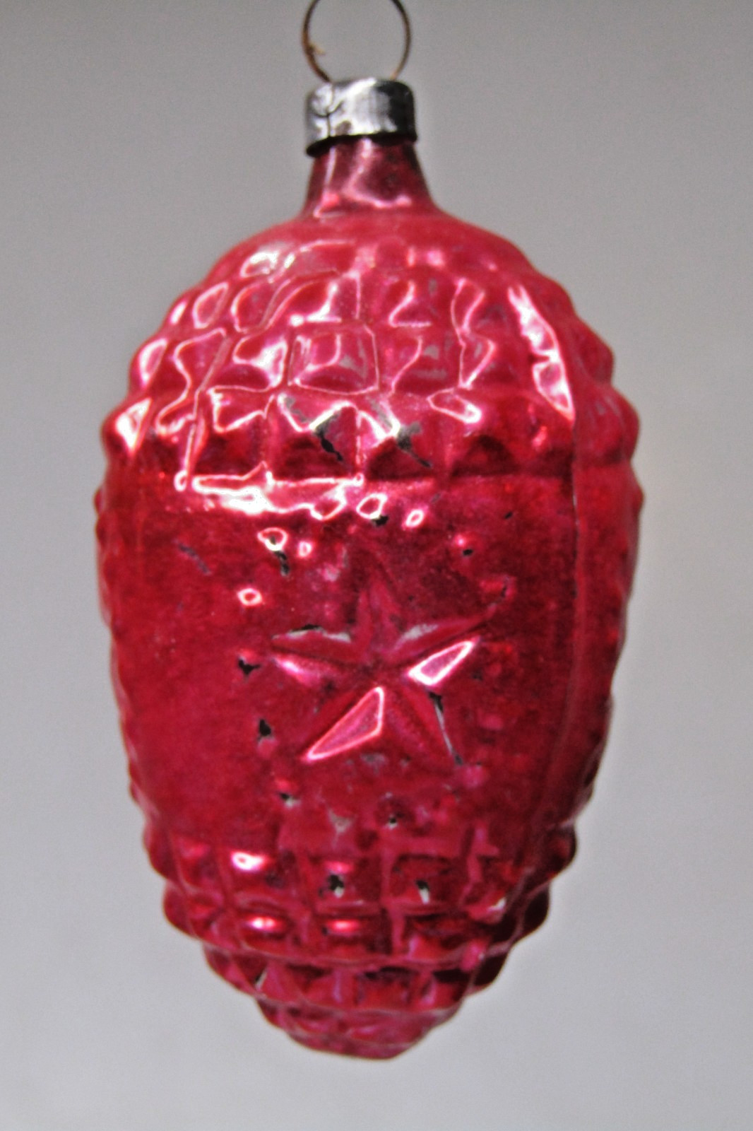 VTG Glass STAR Embossed Spiky Outdent PINECONE Christmas Ornament Germany Red
