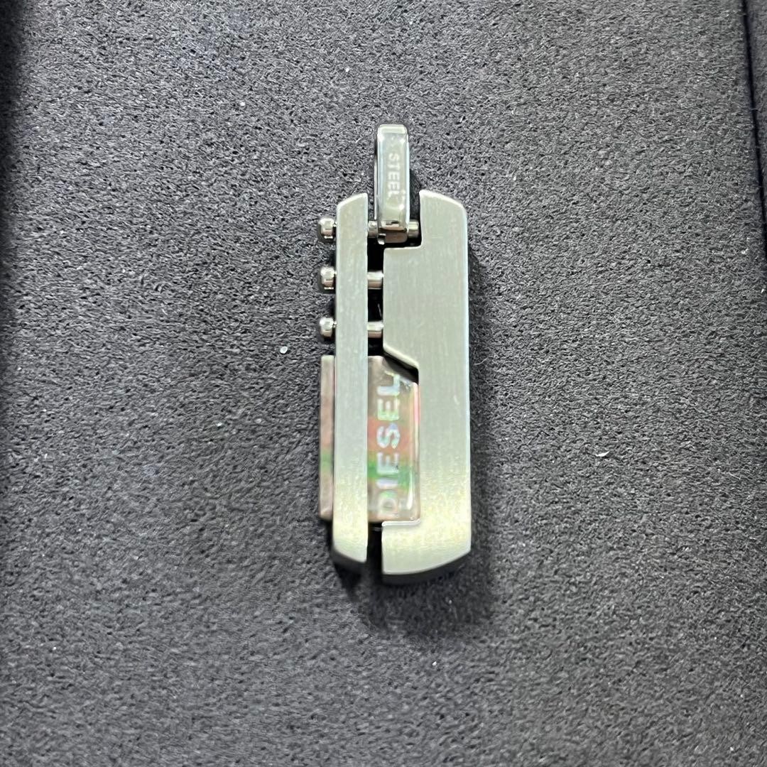 Diesel Men Necklace Pendant Top Only Dx0117040 Almost unused Luxury Classic ITA