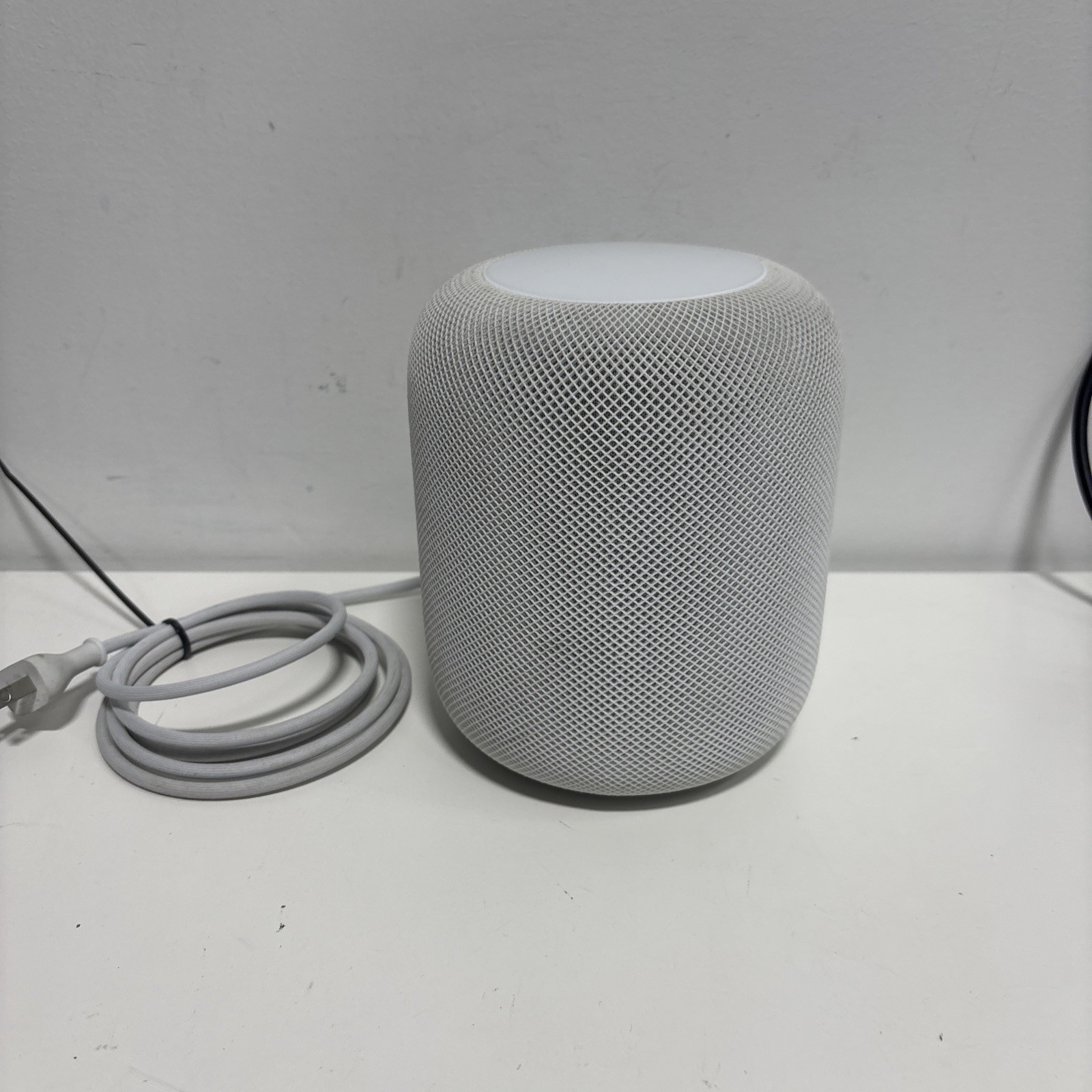 APPLE HomePod White Smart Speaker A1639, 1st gen Tested