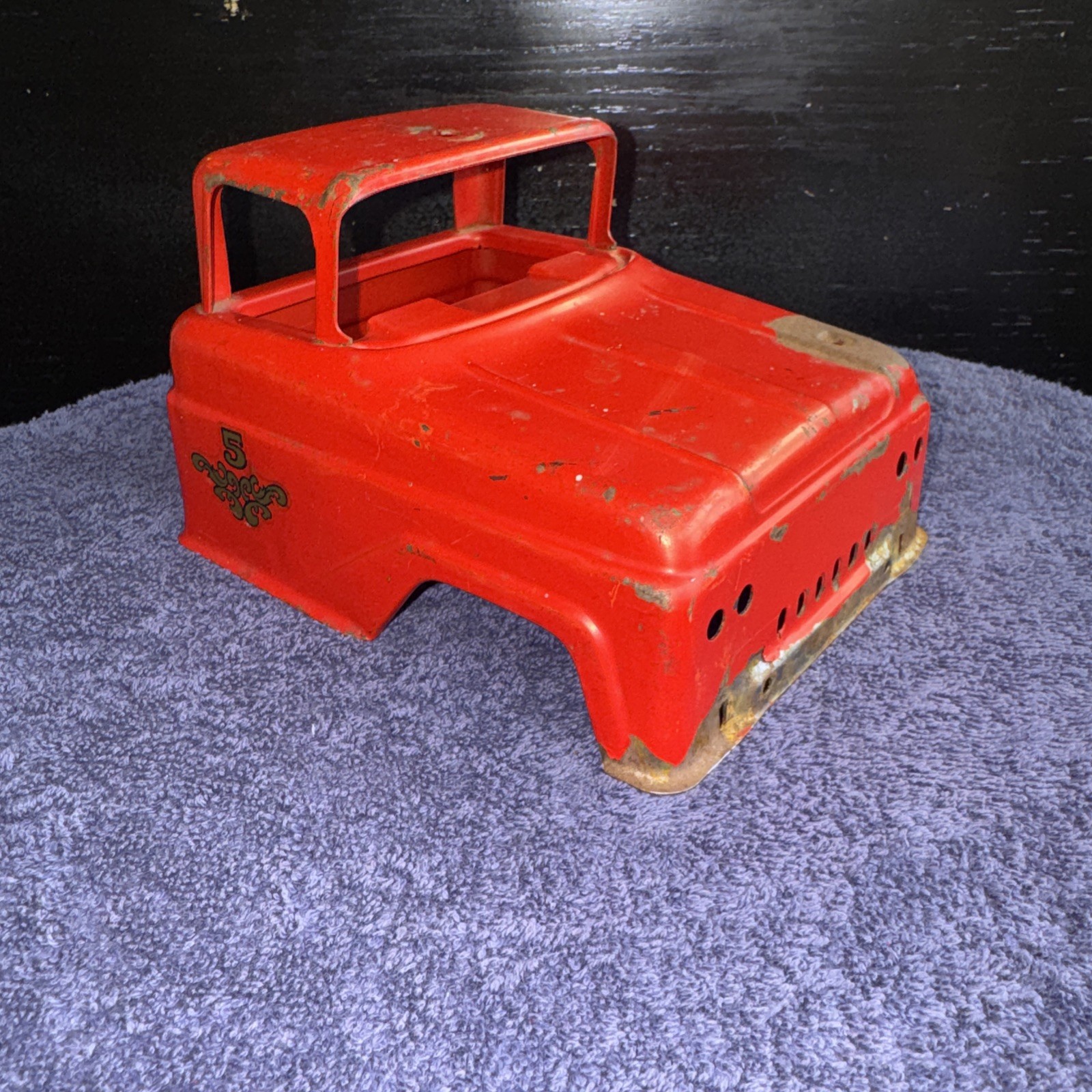 VINTAGE TONKA TRUCK CAB PART 1958,1959,1960,1961 SEMI,pickup, AA  ORIGINAL PAINT