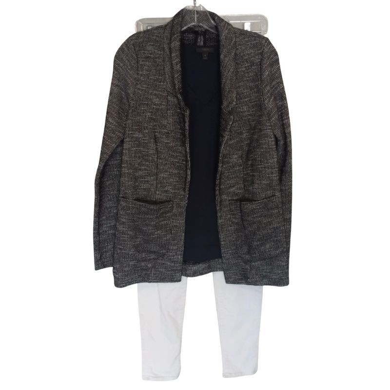 Parks and Recreation TV Show Wardrobe Amy Poehler Leslie Pants Shirt Jacket