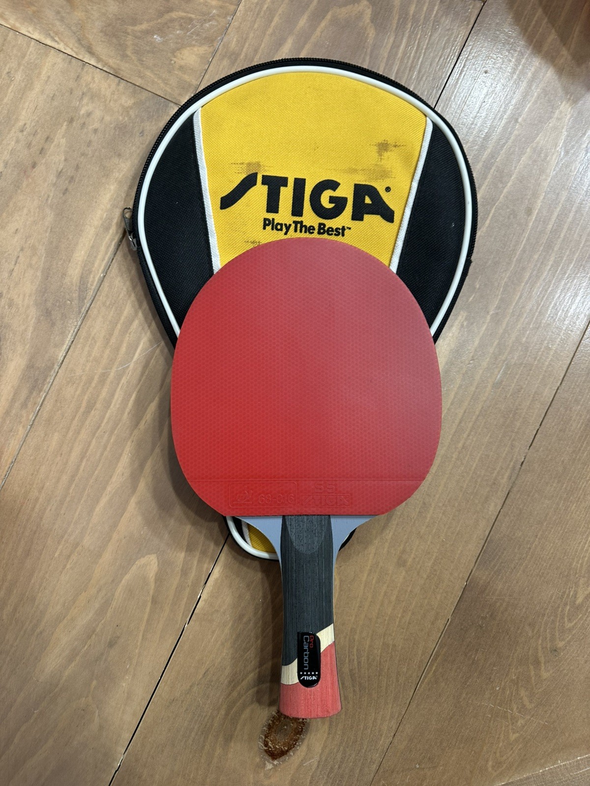 STIGA Pro Carbon Table tennis Paddle with Case 