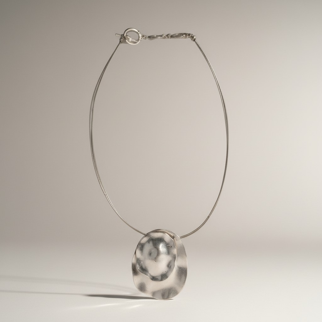 JONES NEW YORK BRUSHED SATIN SILVER TONE DOUBLE PENDANT TOGGLE NECKLACE