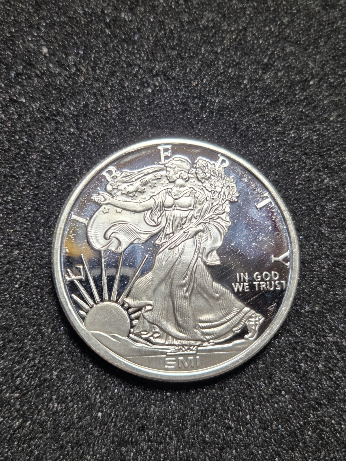 1 Ounce Silver Coin/Round SMI Walking Liberty ~ .999 Fine Silver