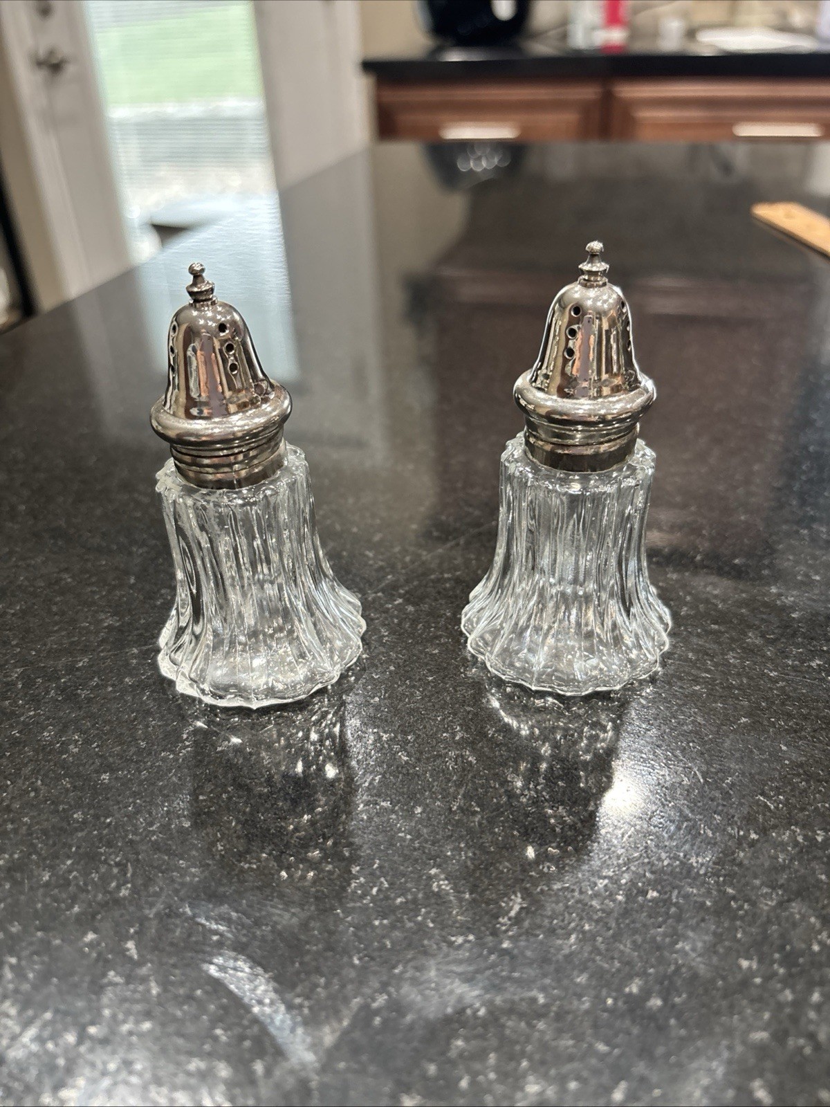 Vintage Set Of Crystal Salt & Pepper Shakers Silver Plated 