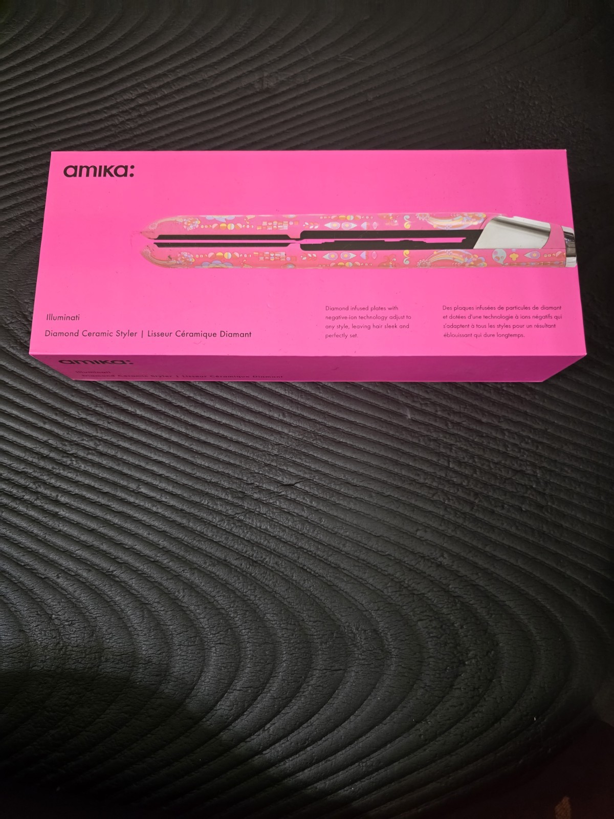 Amika Illuminati Diamond Ceramic Styler Flat Iron Straightener Pink