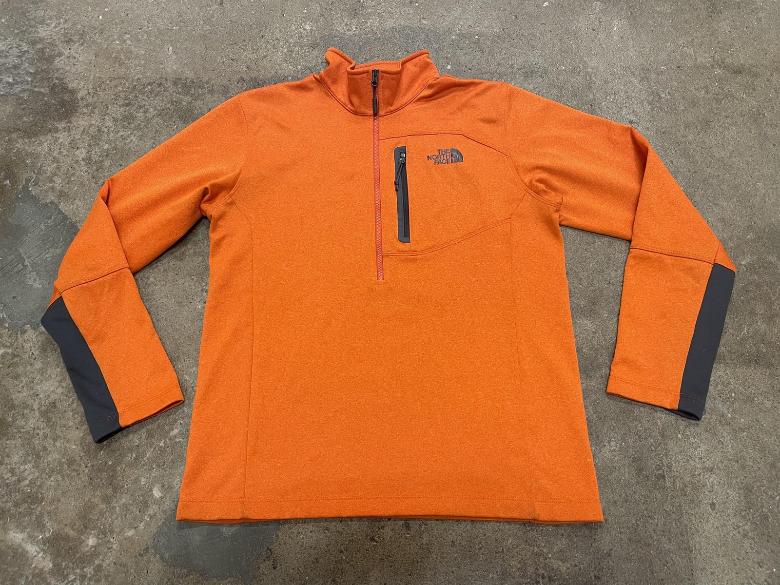 The North Face Pullover Mens Medium Orange 1/4 Zip Fleece Mock Neck Hiking