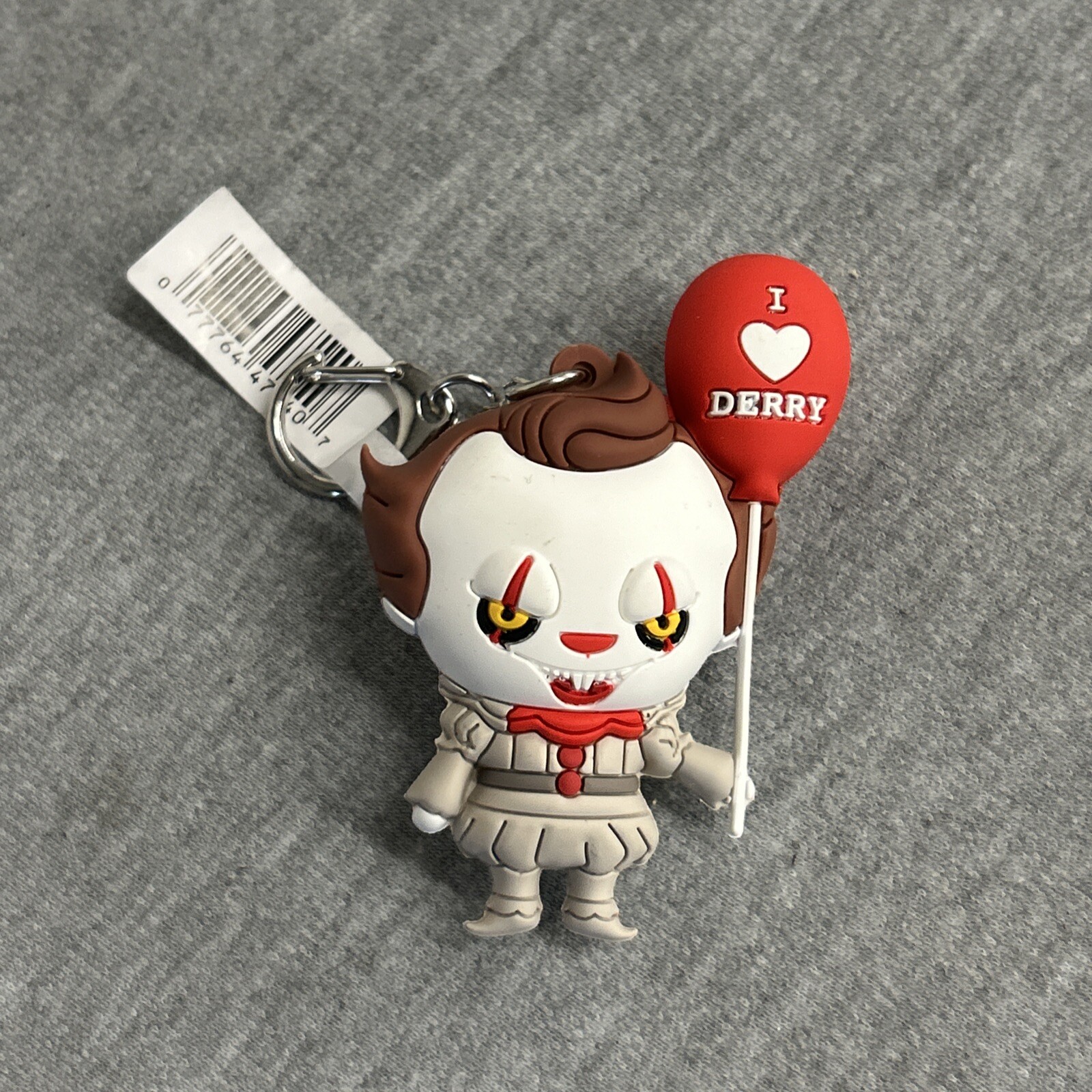Horror Properties Figural Bag Clip Series 5 IT Pennywise w/ I Love Derry Balloon