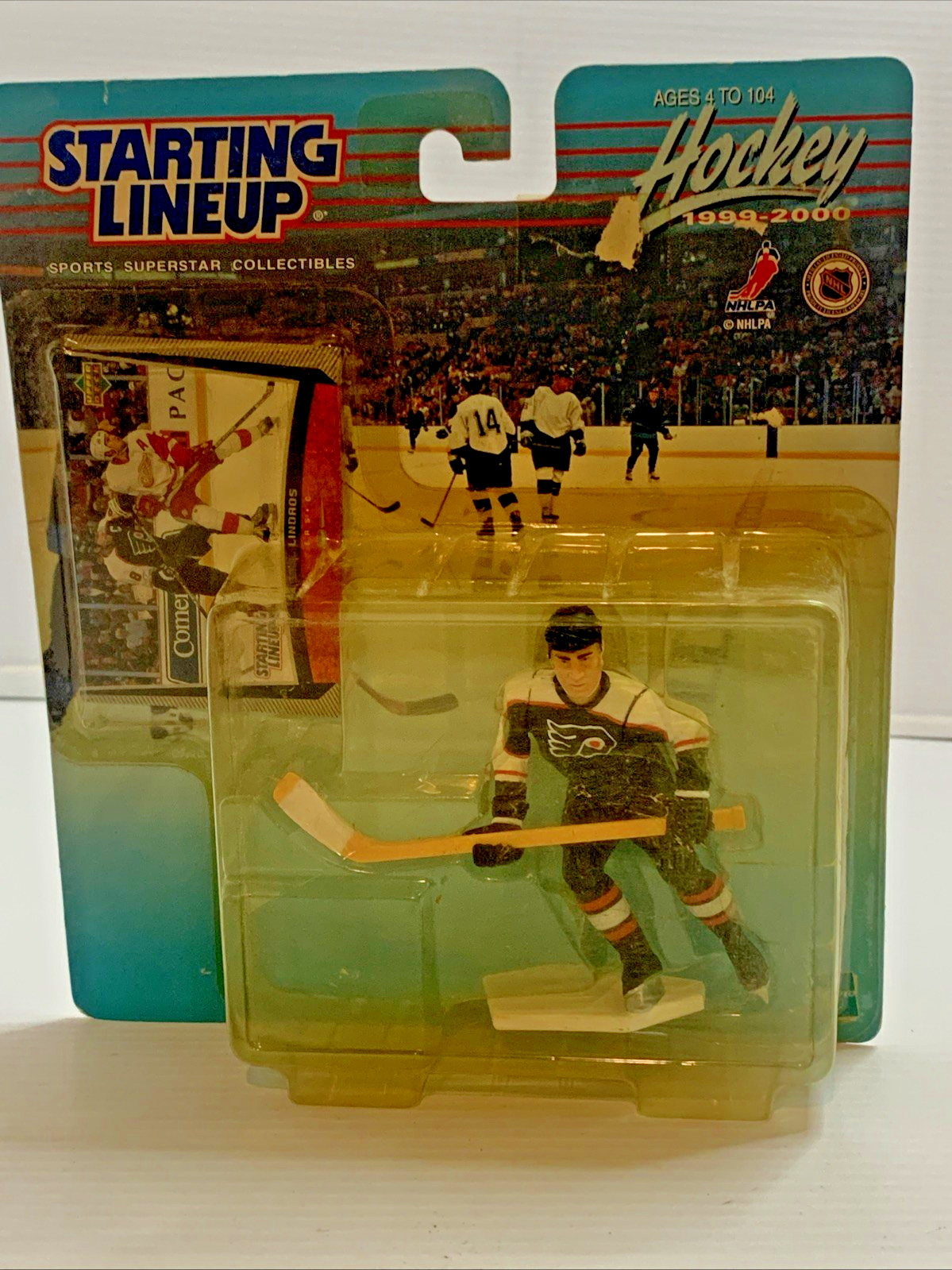 Eric Lindros Starting Lineup Philadelphia Flyers 1999-2000 Action Figure & Card