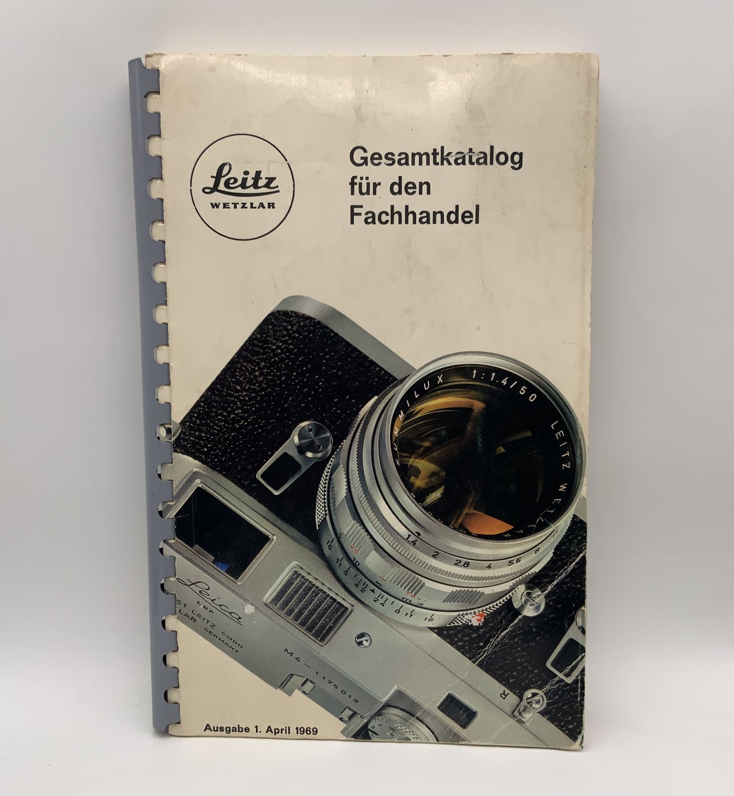 Leitz Complete Catalog For Retail April 1 1969 Catalog German