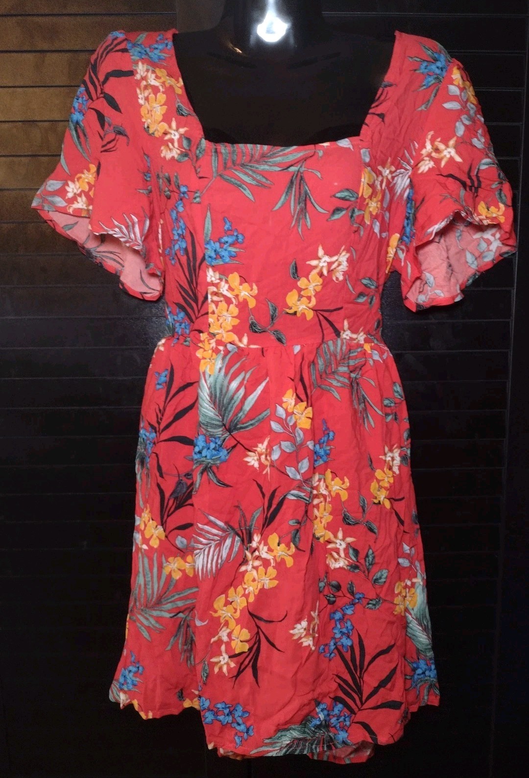 Anthropologie Band of Gypsies Dress Women Size Small Floral  Midi Preppy 
