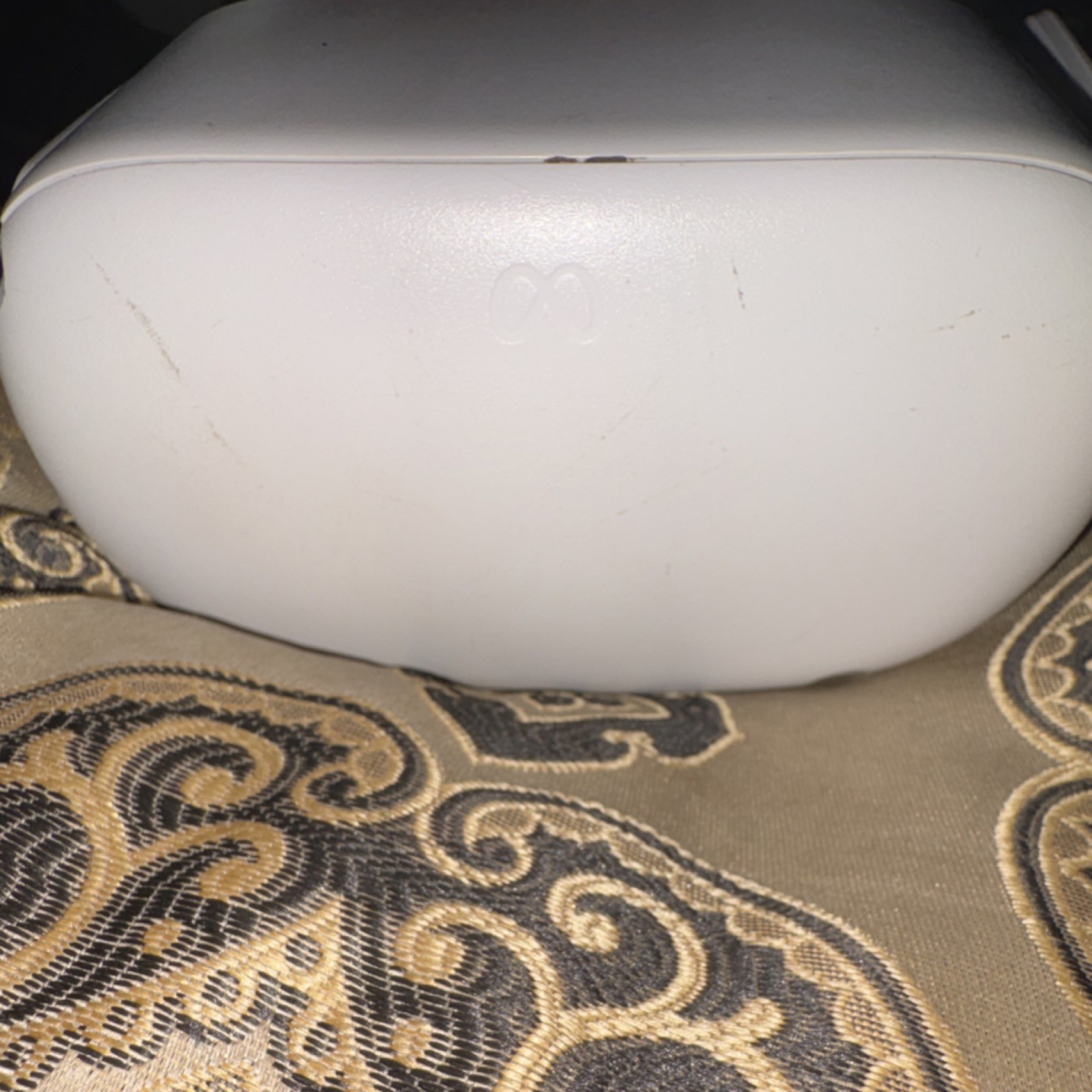 Meta Quest 2 Standalone VR Headset USB-C White Plastic Model 899-00213-02