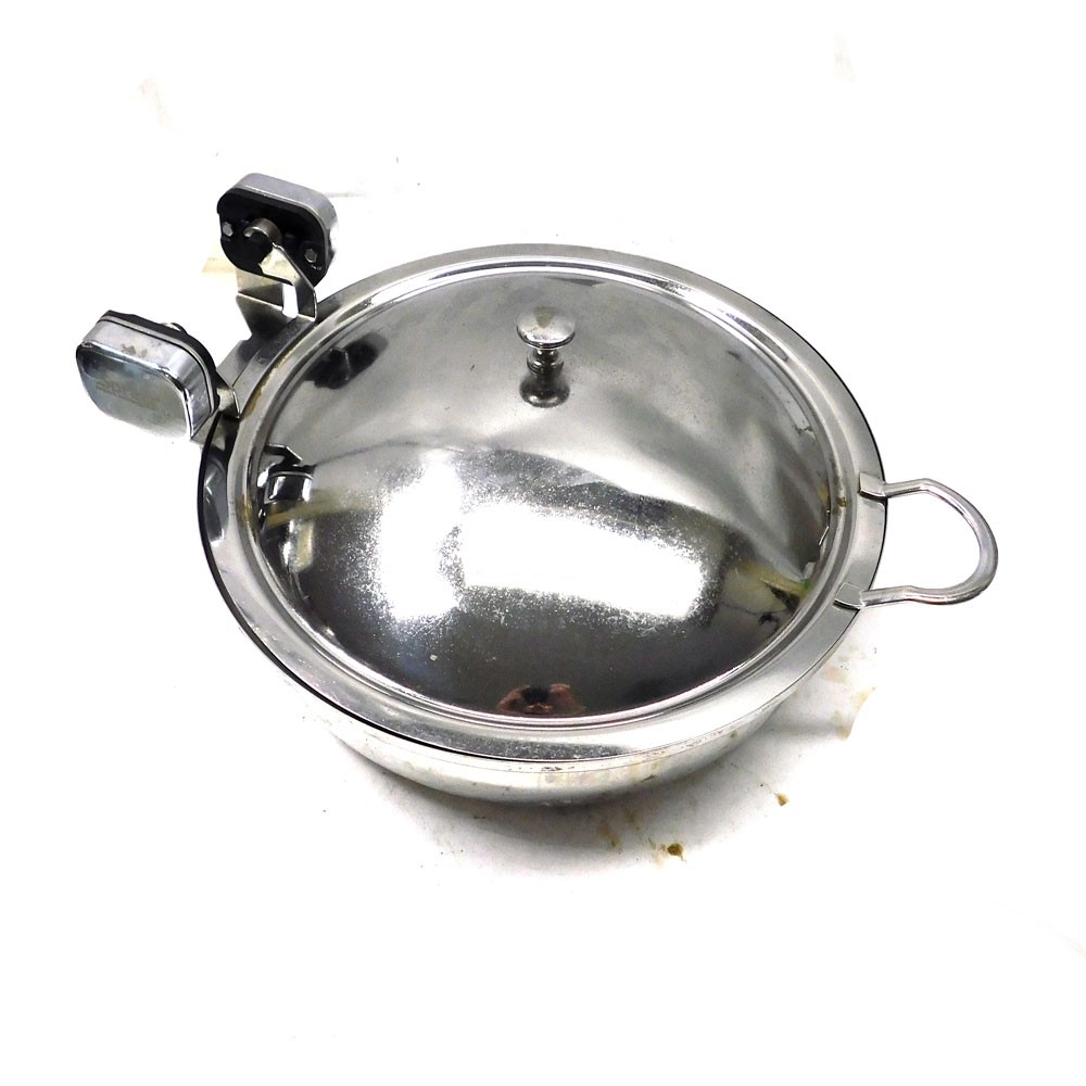 Spring USA Sauteuse 4-Quart 15 1/4" x 7" Stainless Steel Buffet Server