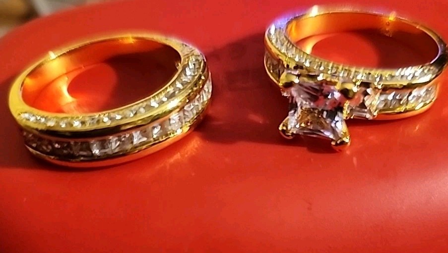 Gold Plated Synthetic Cubic Zirconia Ring 2-Set Size 9