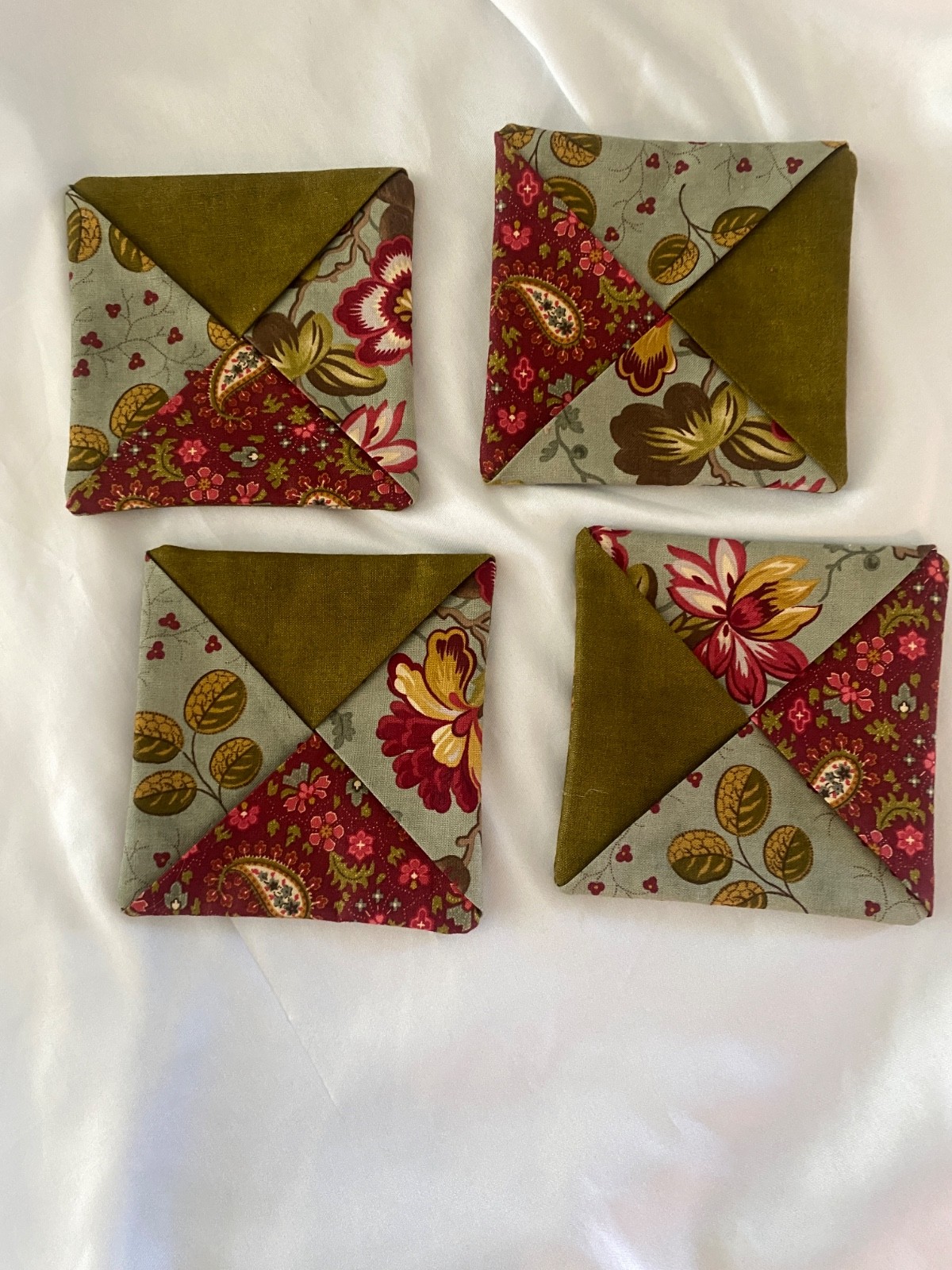 Vintage Handmade Quilt Coasters Mug Rug New Floral Paisley Green Burgundy Pink