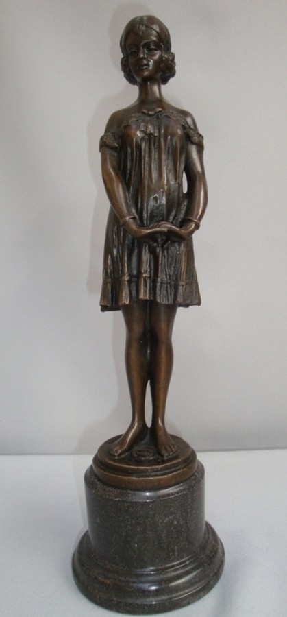 Statue Daughter Art Deco Style Art Nouveau Art Nouveau Style Solid Bronze Base
