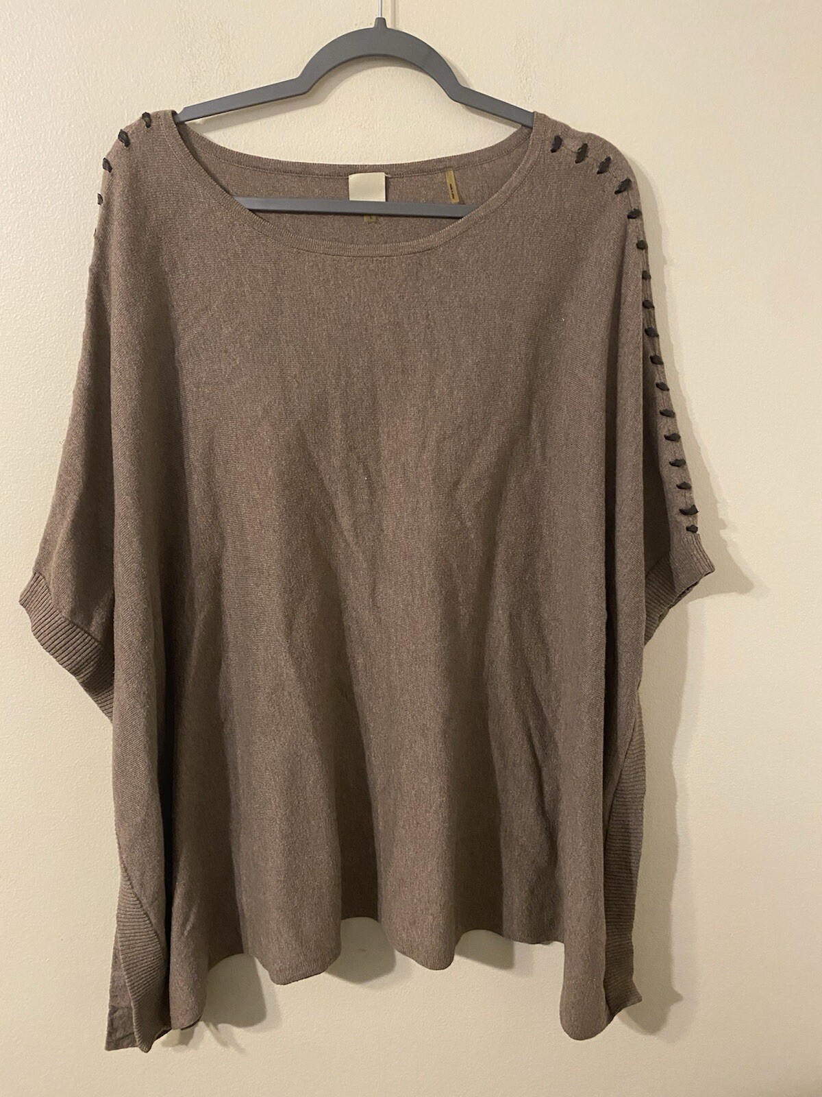 Womens Ecru Brand Beige Tan Black Accent Poncho Size Large