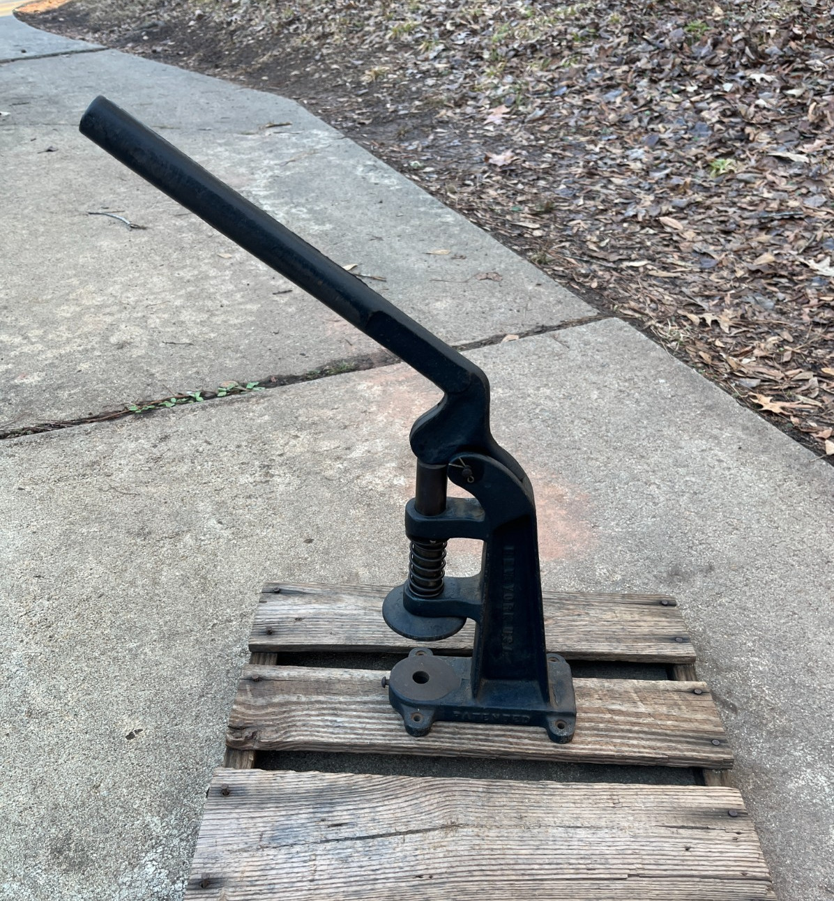 Antique Cast Iron Vintage No.1920 Defiance Button Upholstery Machine, NY U.S.A.