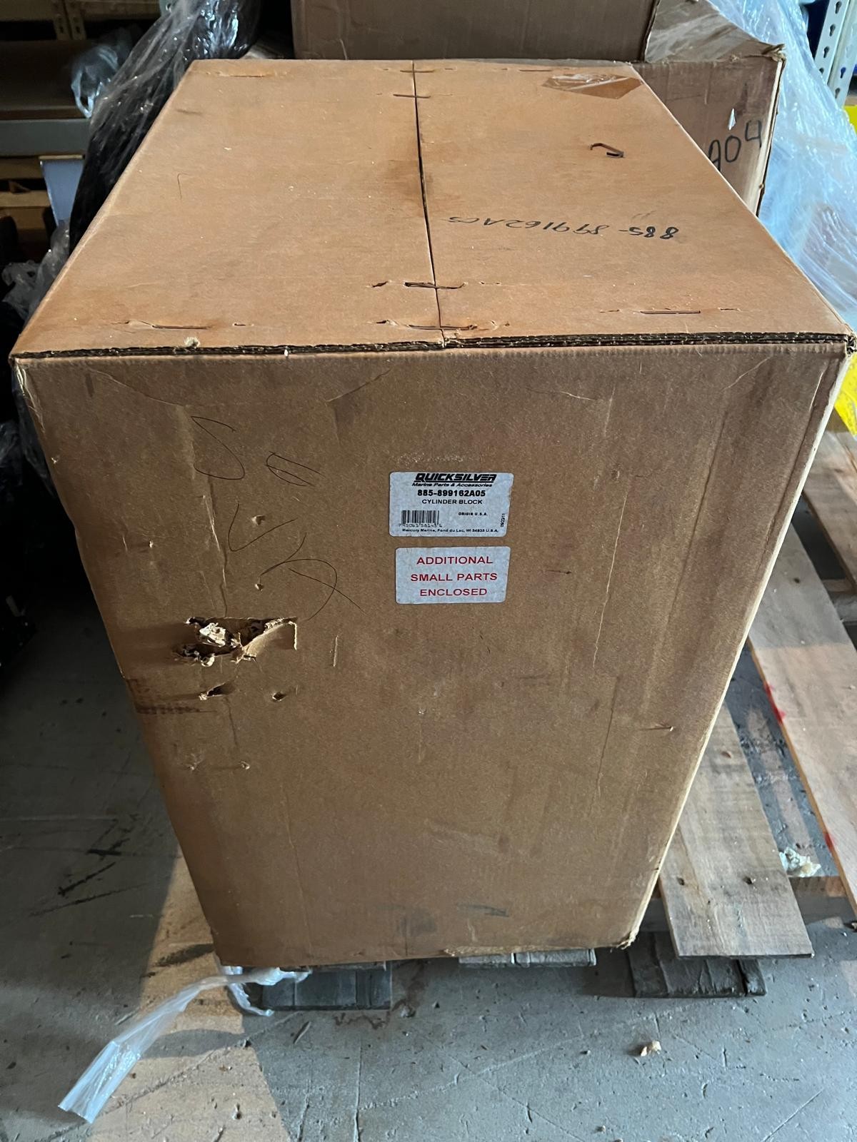 Mercury 885-899162A05 OEM Cylinder Block 3.0L V6 200-250HP Engine See Details