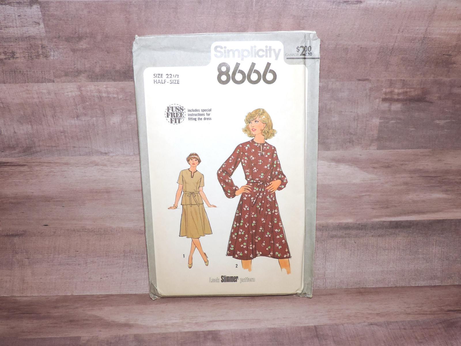 VTG Simplicity Sewing Pattern #8666, 1- or 2-Piece Dress w/ Belt size 22 ½ Uncut