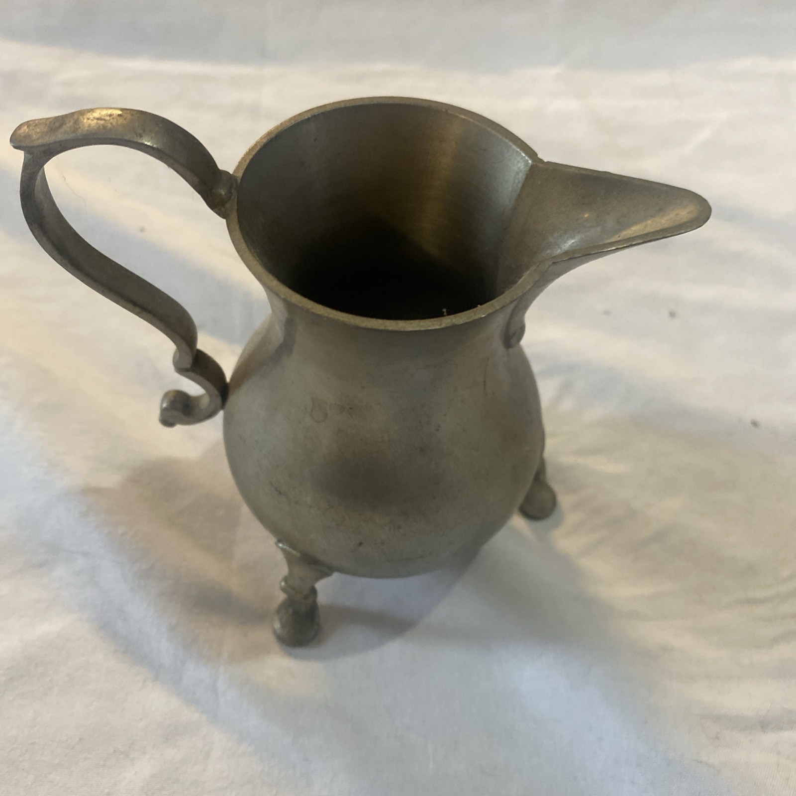Vintage Williamsburg Stieff Pewter Three Footed Creamer CW83 18 3.75"H x4"W