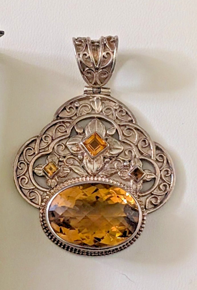 Stunning large Vintage 925 sterling Ornate citrine Pendant signed Nepal