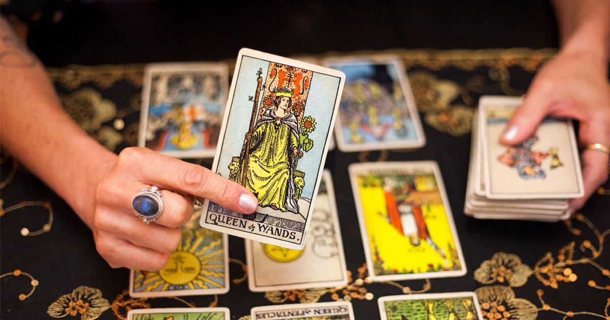 tarot card reading , only 3 questions ....spiritual psychic medium reading CARDS