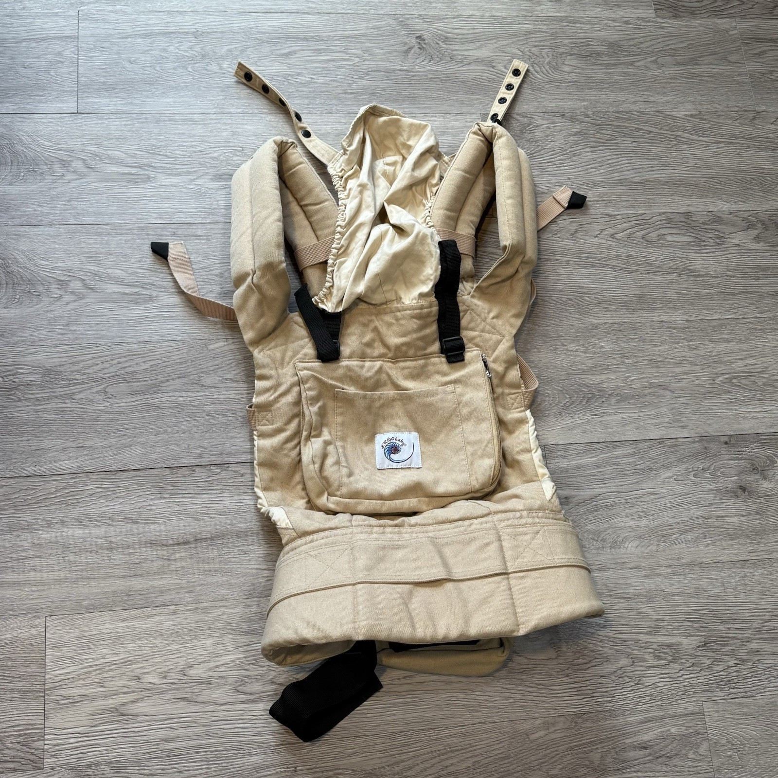 ERGO BABY Original Beige Tan Baby Carrier Infant-Toddler Multi-Position EUC