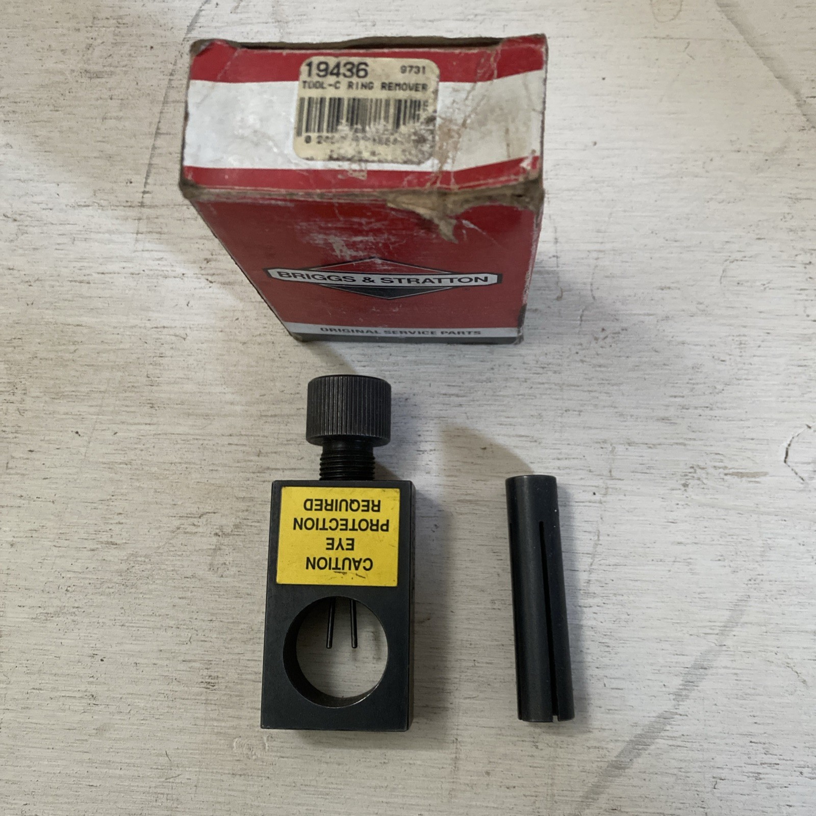briggs and stratton C-ring Remover And Installer For Starters 19436