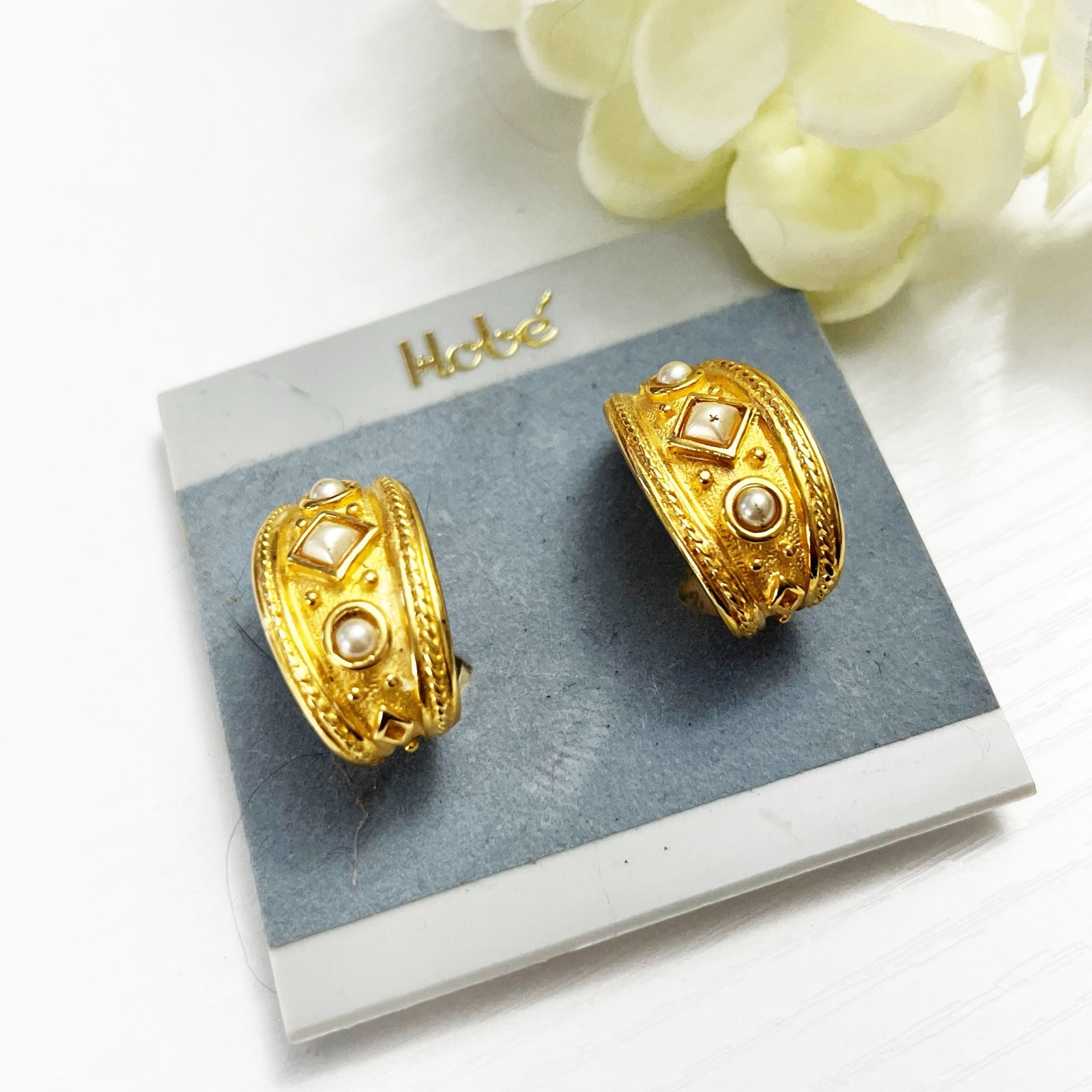 Hobe Vintage Large Brushed Gold & Pearl Hoop Clip Earrings