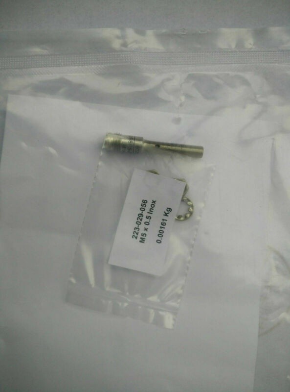 IM05-0B8PS-ZT1 IM050B8PSZT1 New .YY0 *bn