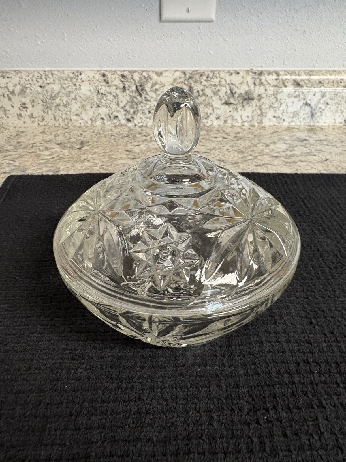 Vintage Anchor Hocking 5 1/4" Star of David Glass Candy Dish
