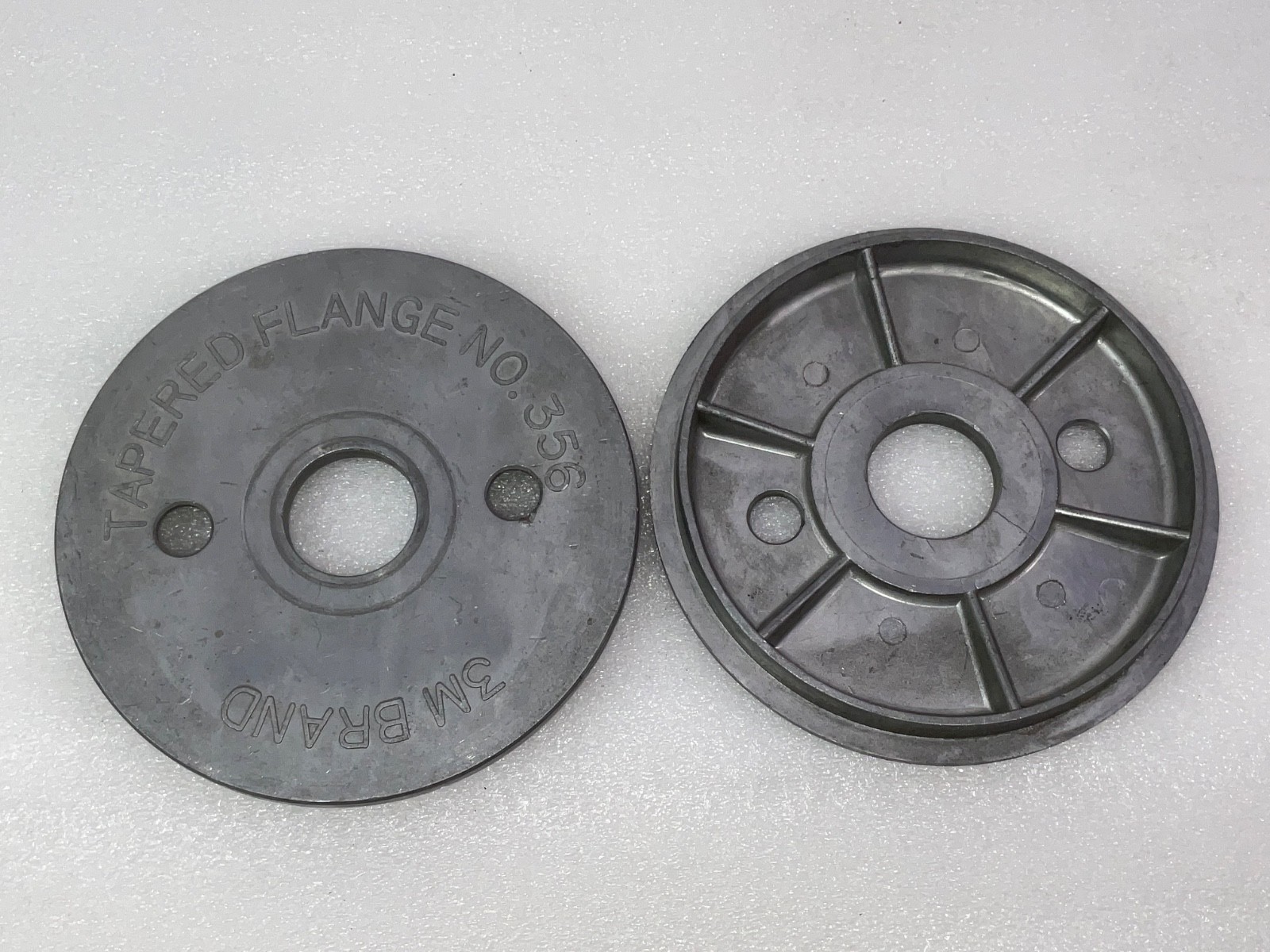 Lot of 2 3M Tapered Flange Adapter 356