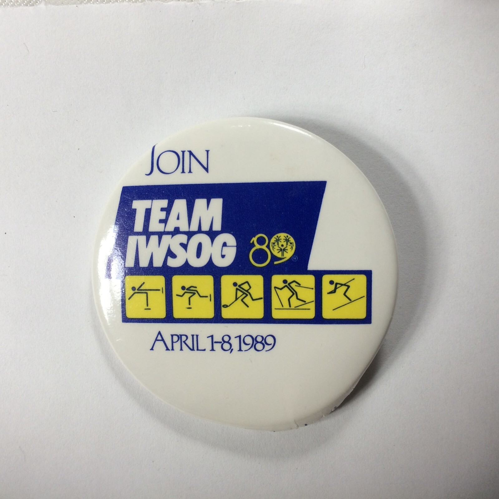 Join Team IWSOG Aril 1-8 1989 2 1/4" Button Pin