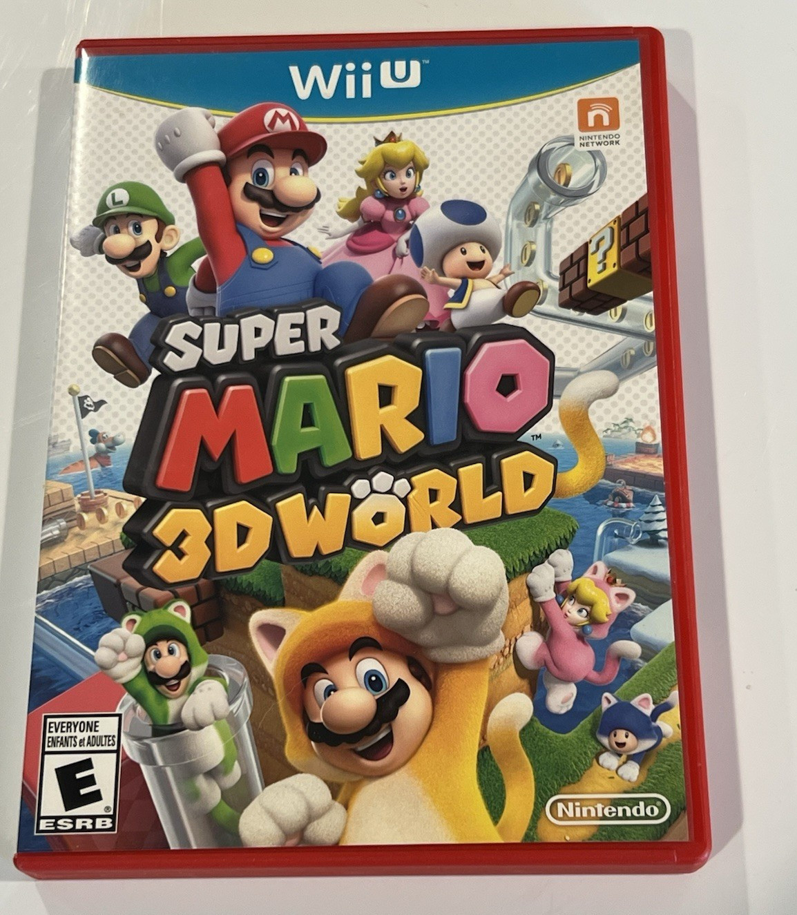 Super Mario 3D World  Nintendo Wii U Authentic (Box and Instruction Book Only)