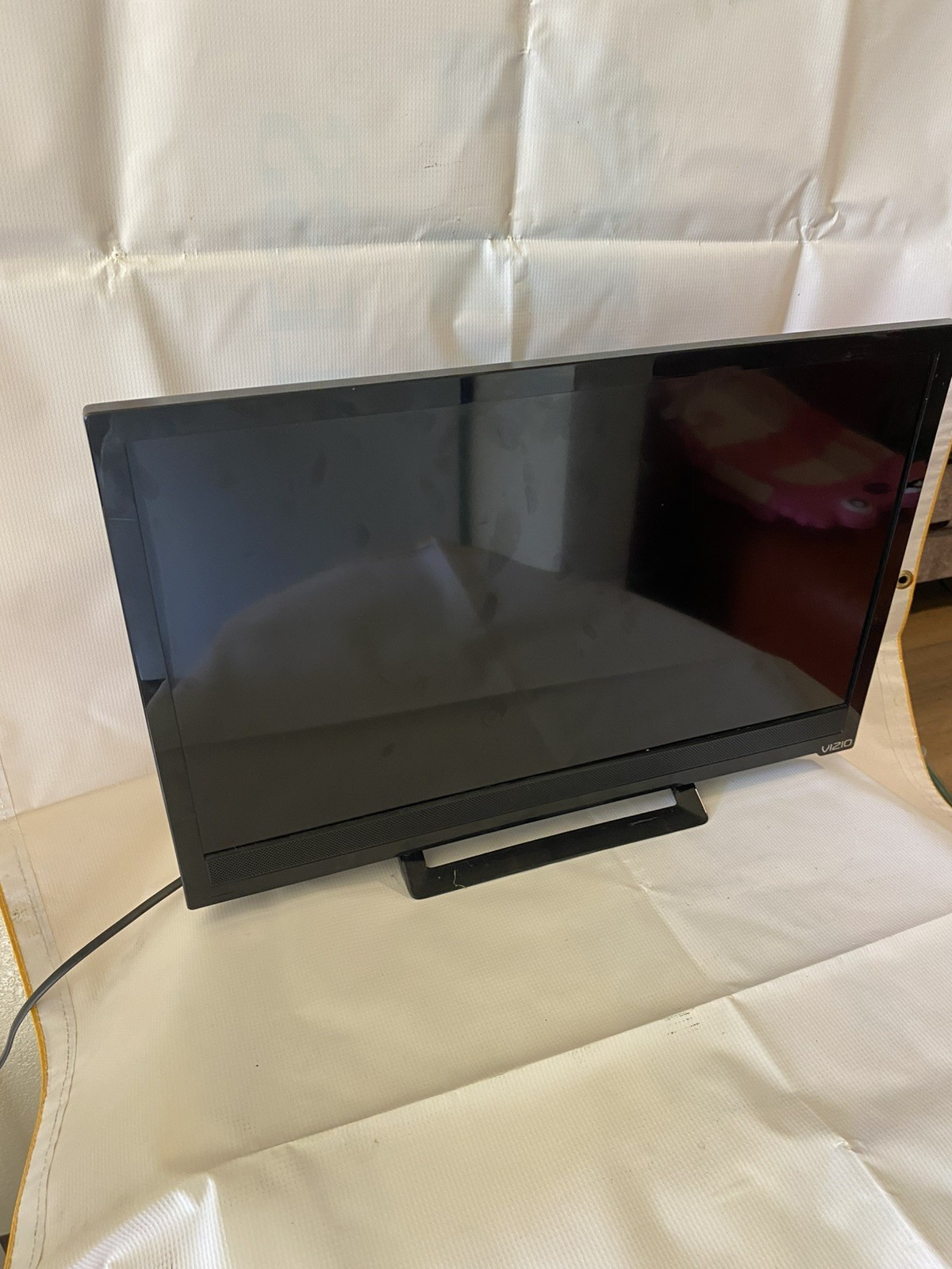 32’ Vizio Tv