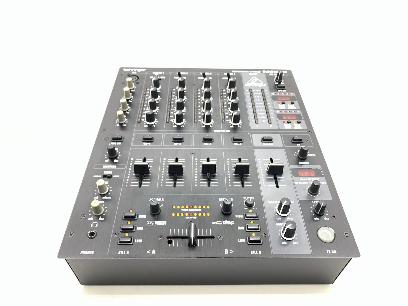 Behringer Professional Pro Mixer DJX 900USB 5 Ch Digital Effects Work Good Look
