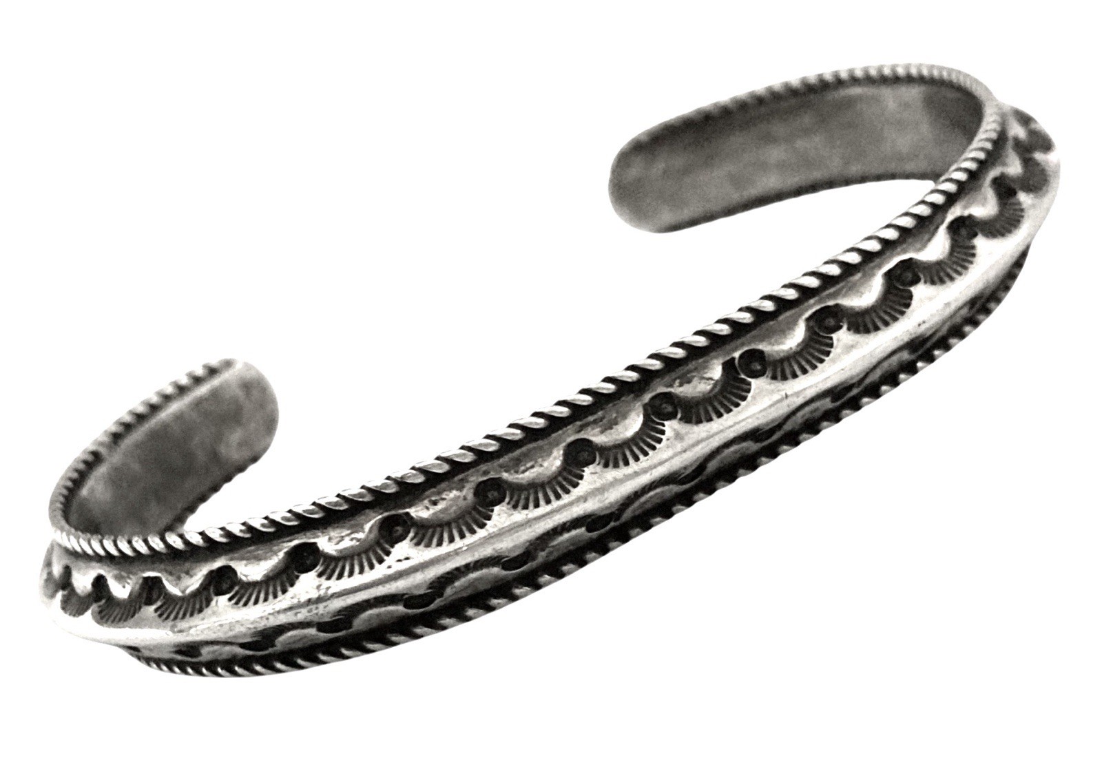 VINTAGE NAVAJO M.C. ISASIE Sterling Silver HEAVY STAMPED CARINATED CUFF Bracelet