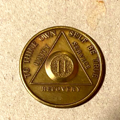 AA ALCOHOLICS ANONYMOUS RECOVERY COIN 1 3/8" #11 LOOKS COPPER