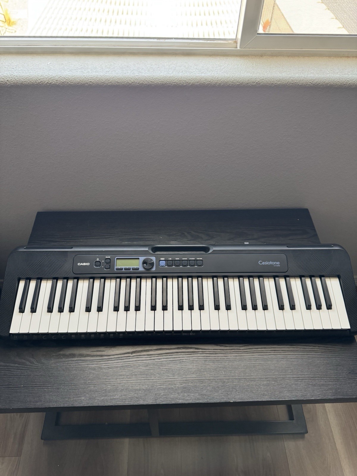 Casio Casiotone, 61-Key Portable Keyboard CT-S190 w/ Carry Case