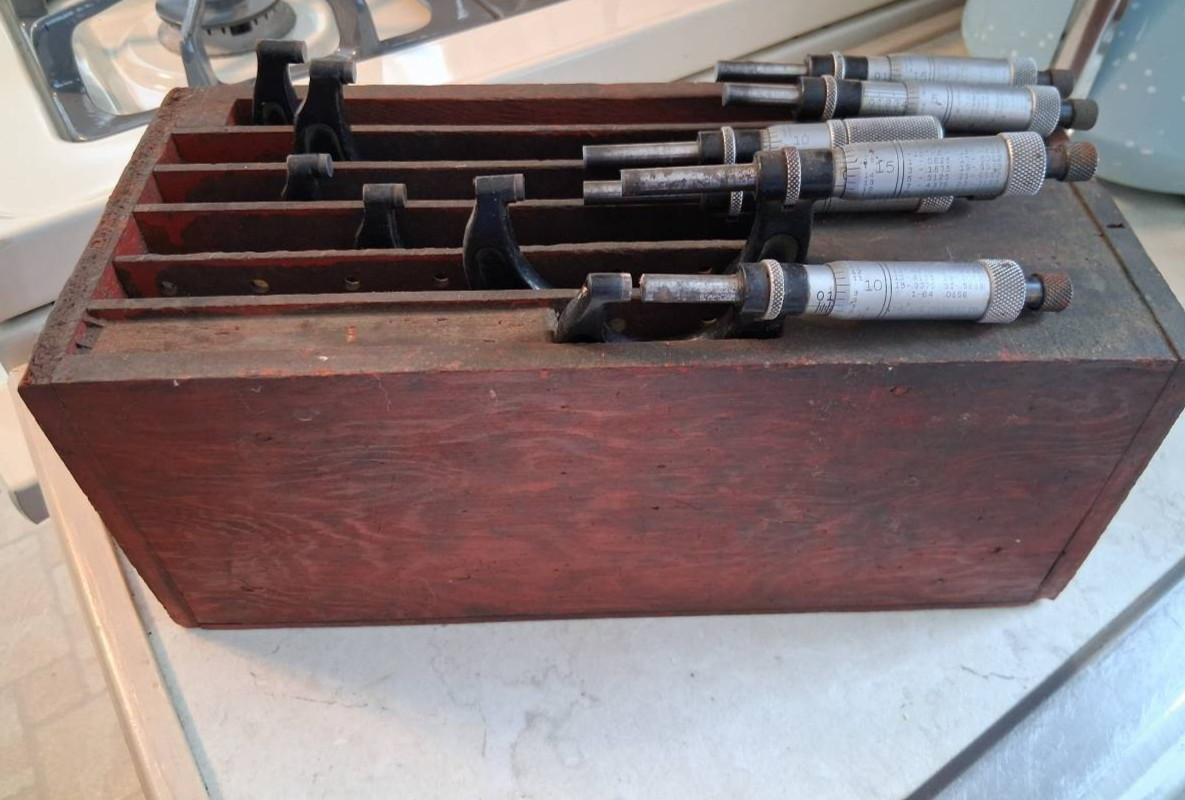 Starrett 436 0-6” Set 0-1, 1-2, 2-3, 3-4, 4-5, 5-6, Outside Micrometer Set