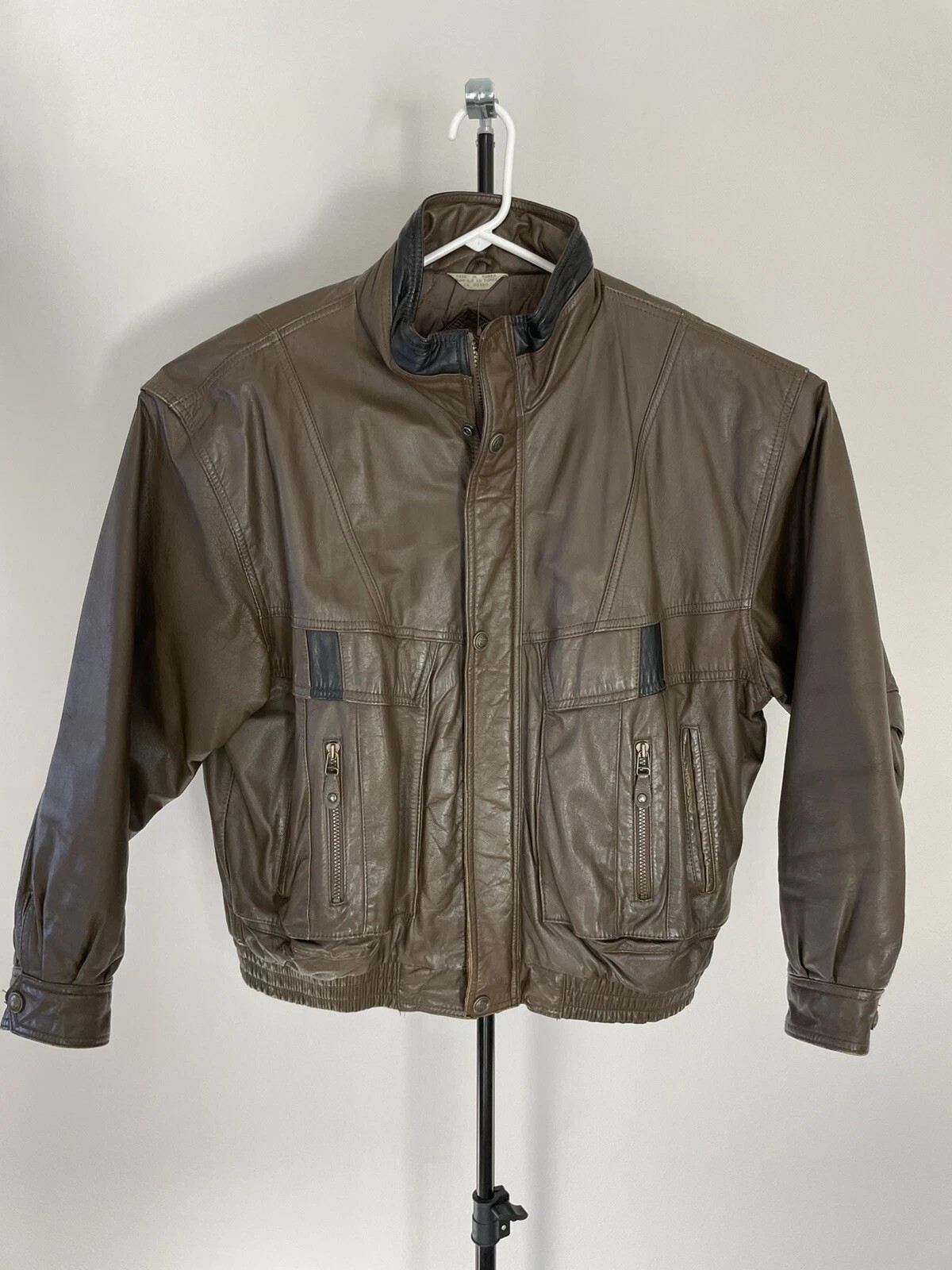 VTG Club International Brown Leather Bomber Jacket Men XL Motorcycle Flight 90's