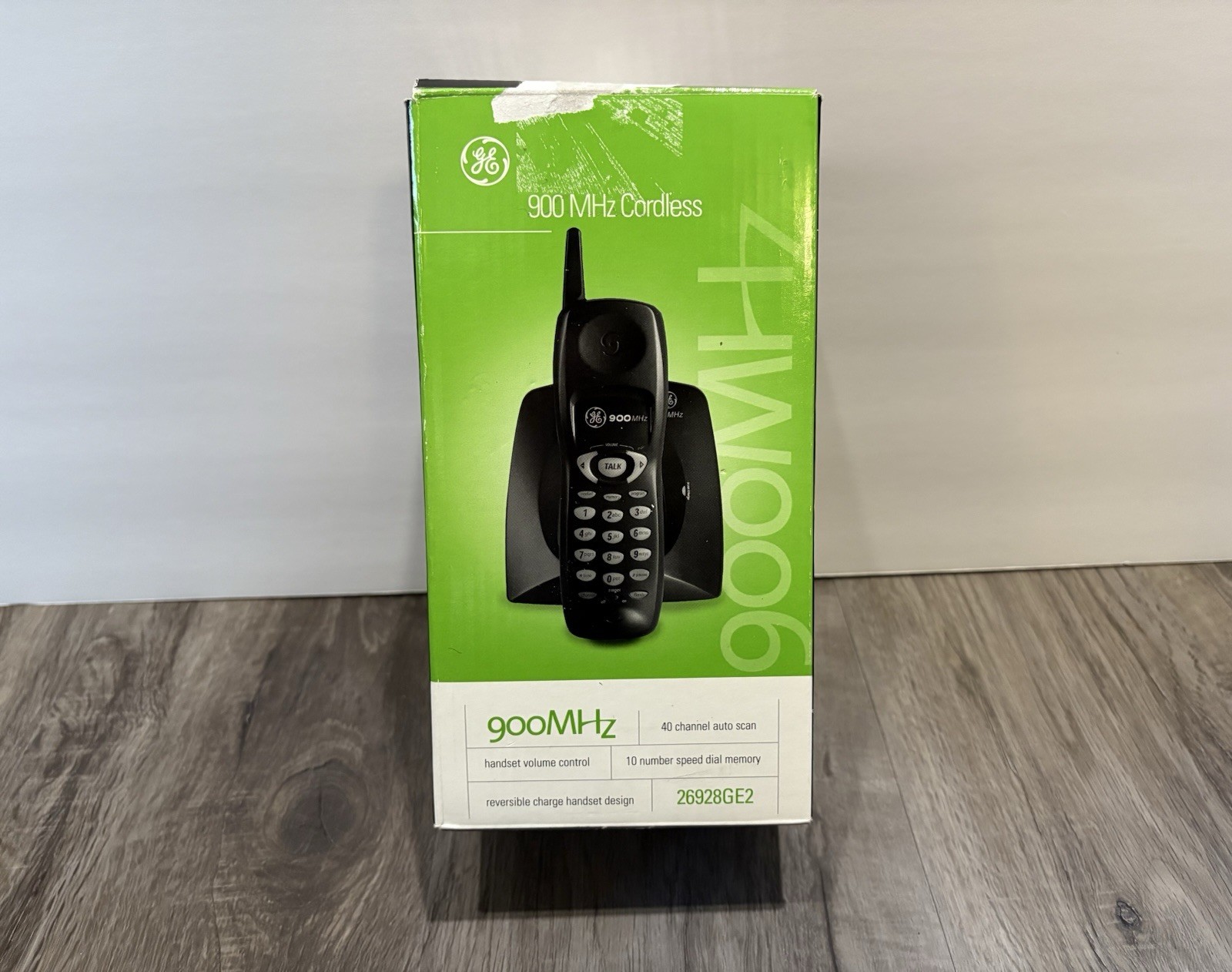 GE 26928GE2 900MHz Cordless Phone Black Vintage NOS New In Box w/ Charger