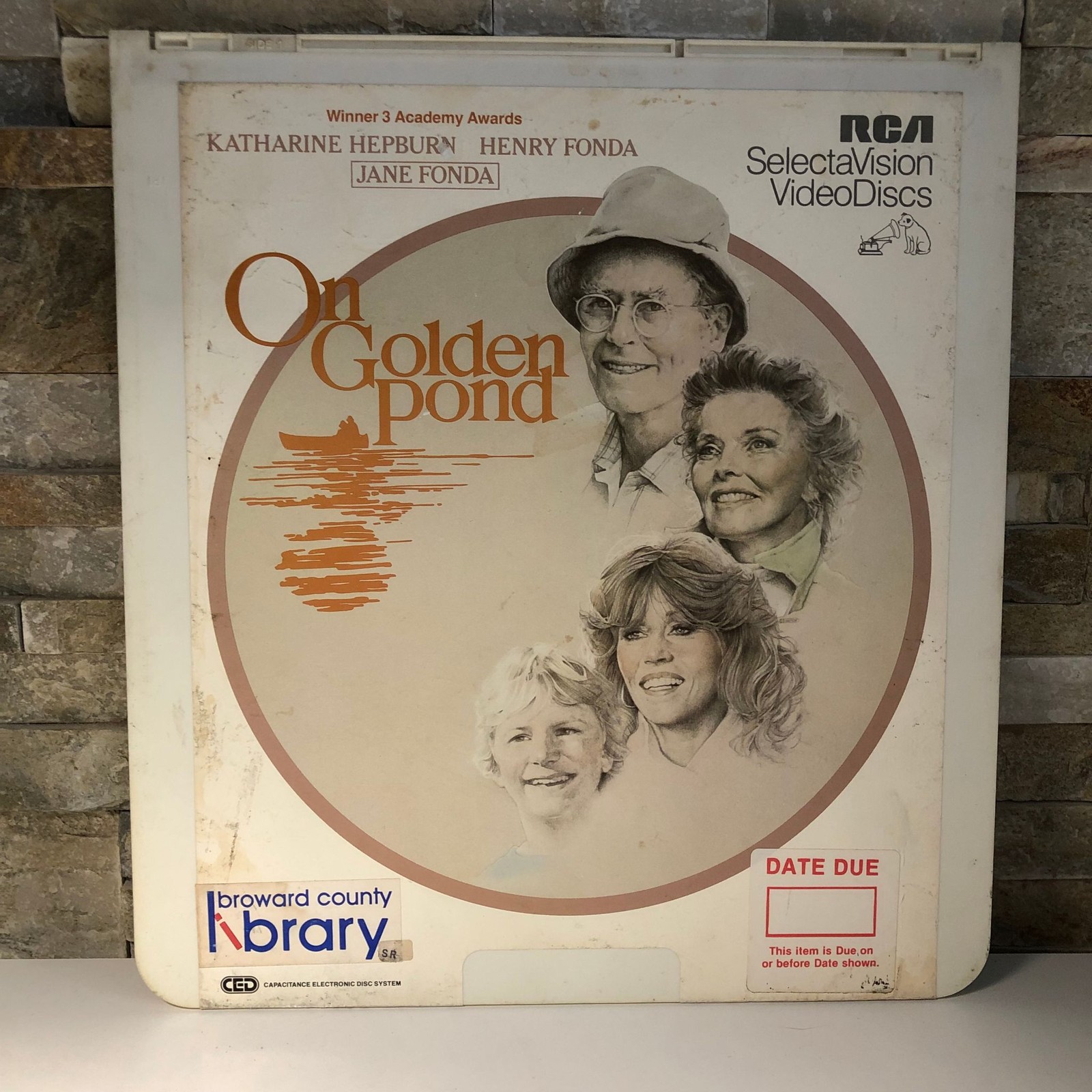 RCA SelectaVision On Golden Pond CED VideoDisc Katharine Hepburn Jane Fonda