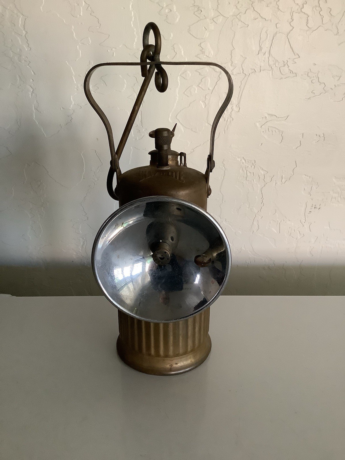 1926 Dew R Lite Carbide Lamp Hook Back Dewar MFG Co Preowned