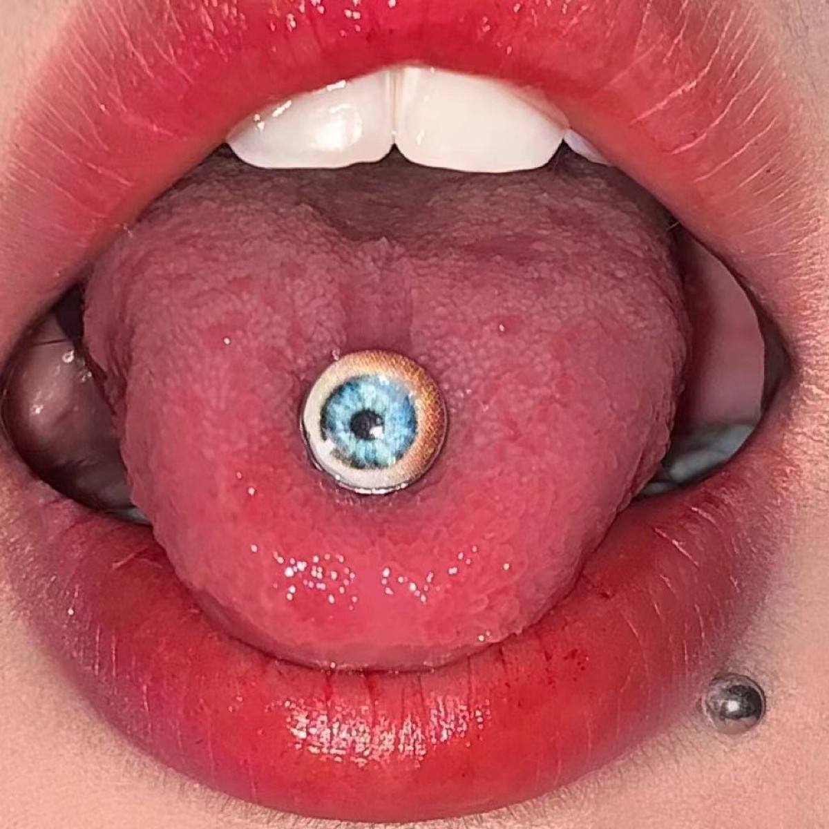 1PCS Eyeball & Snake Eye Ball Logo Tongue Barbell Rings Body Piercing Jewelry