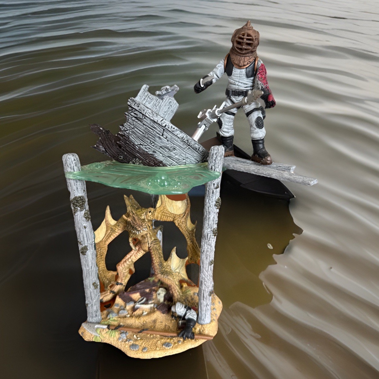 1998 Todd McFarlane's MONSTERS Series 2 "The SEA CREATURE" Playset 