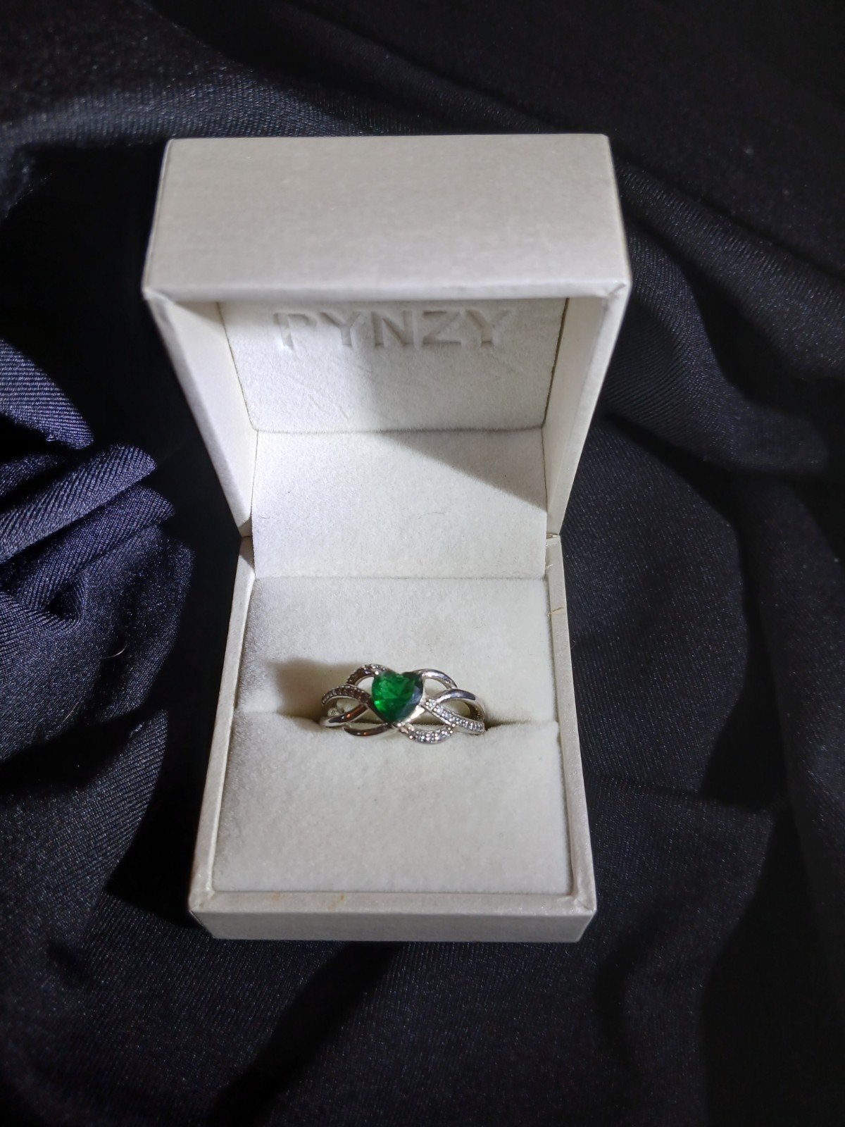 PYNZY Emerald Celtic Knot Ring 925 Sterling Silver, Lab created 